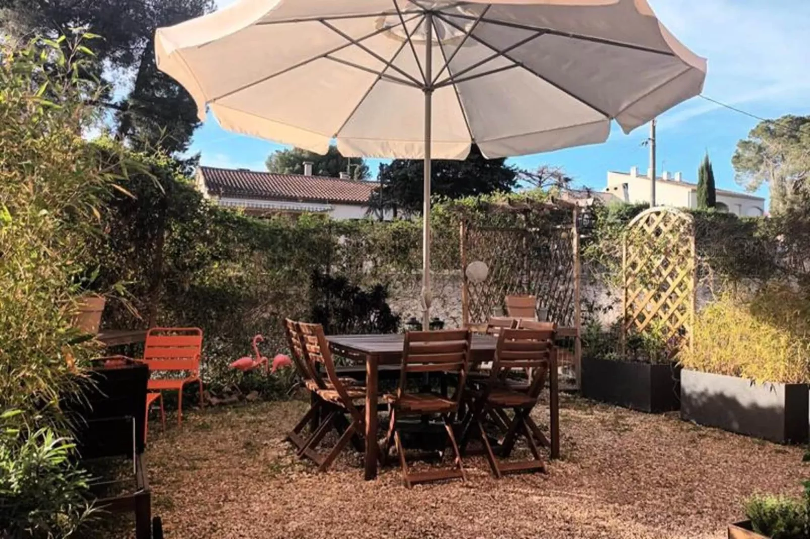 Résidence Frégate-Buitenkant zomer