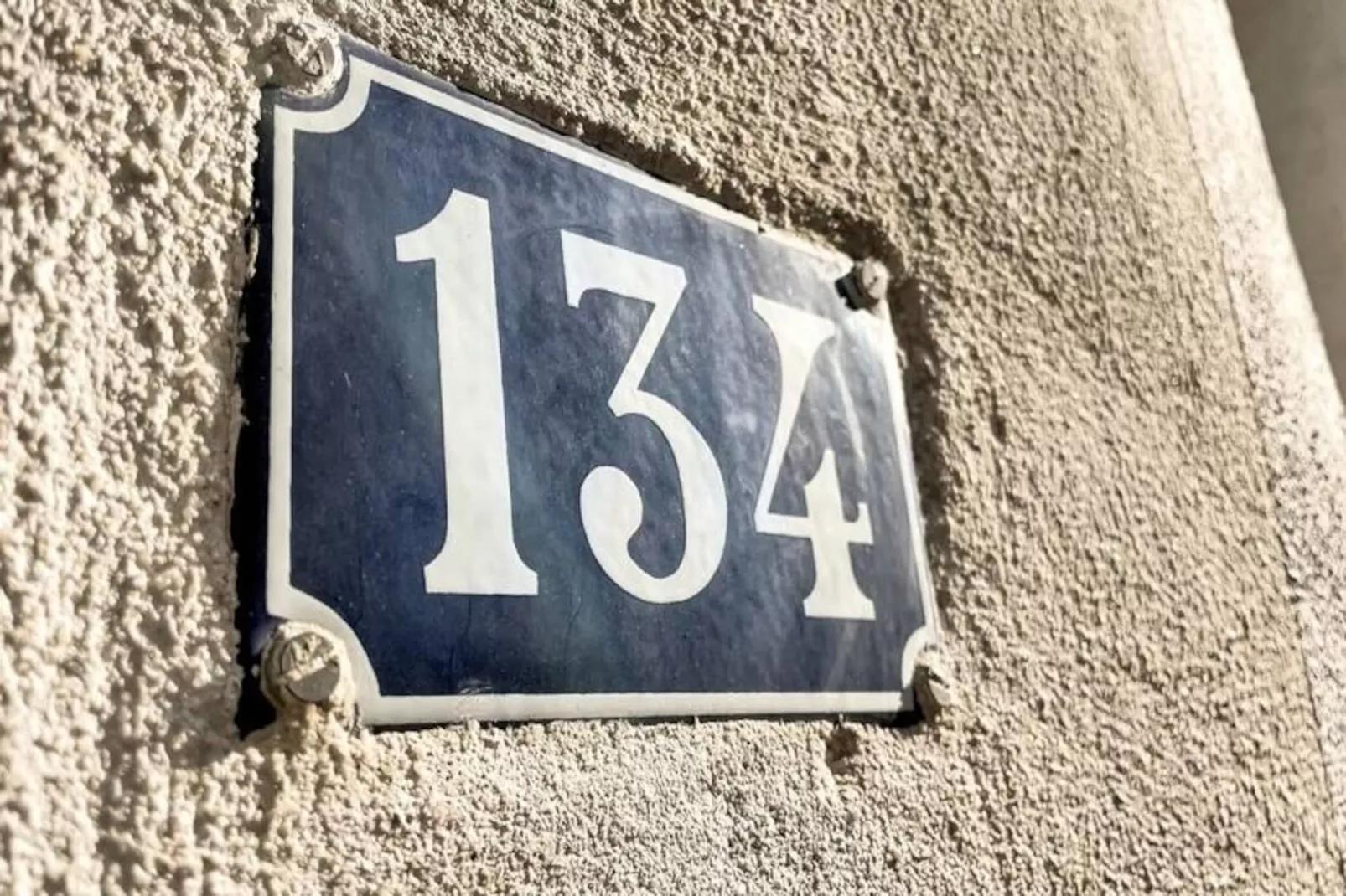 Appartement L&rsquo;hirondelle | Les Nids De La Diane-Image-tags.