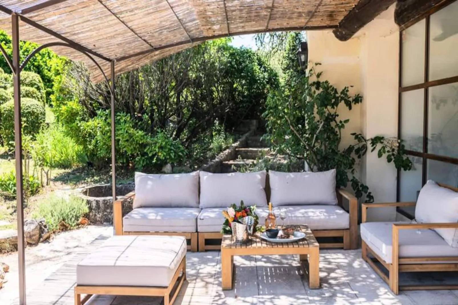 Villa Les Saffres, Somptueux Mas &agrave; Malaucene-Image-tags.