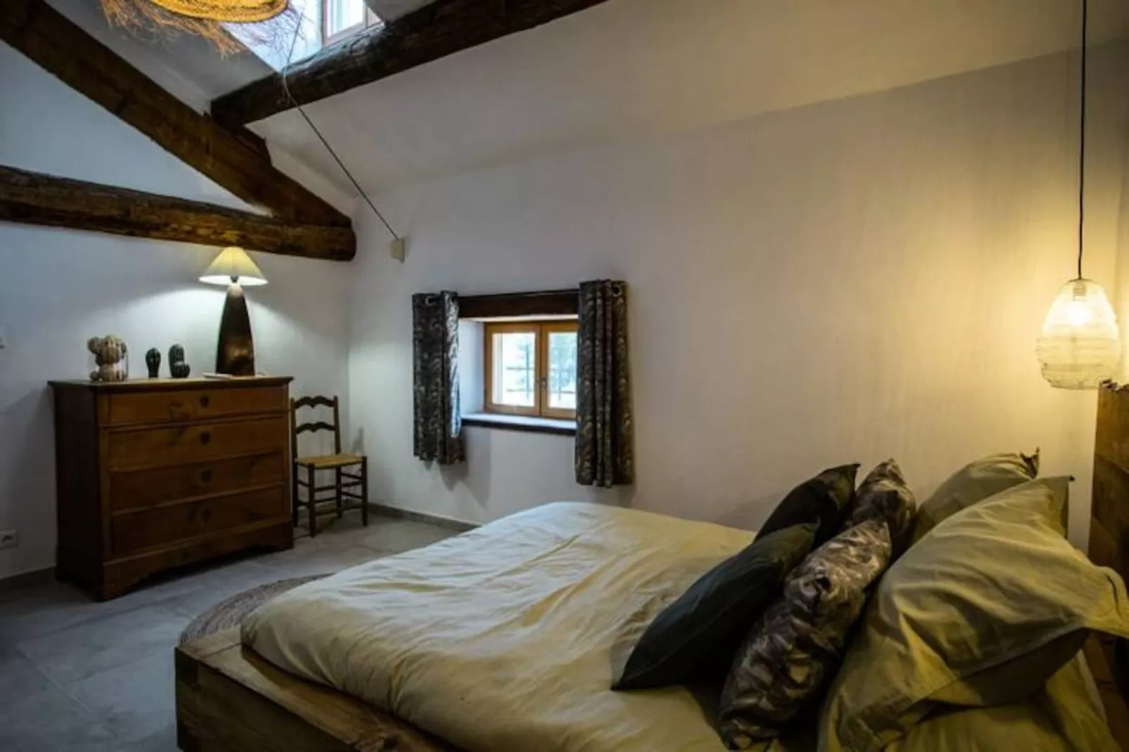 Mas Sylvie - Isle-sur-la-sorgue-Image-tags.