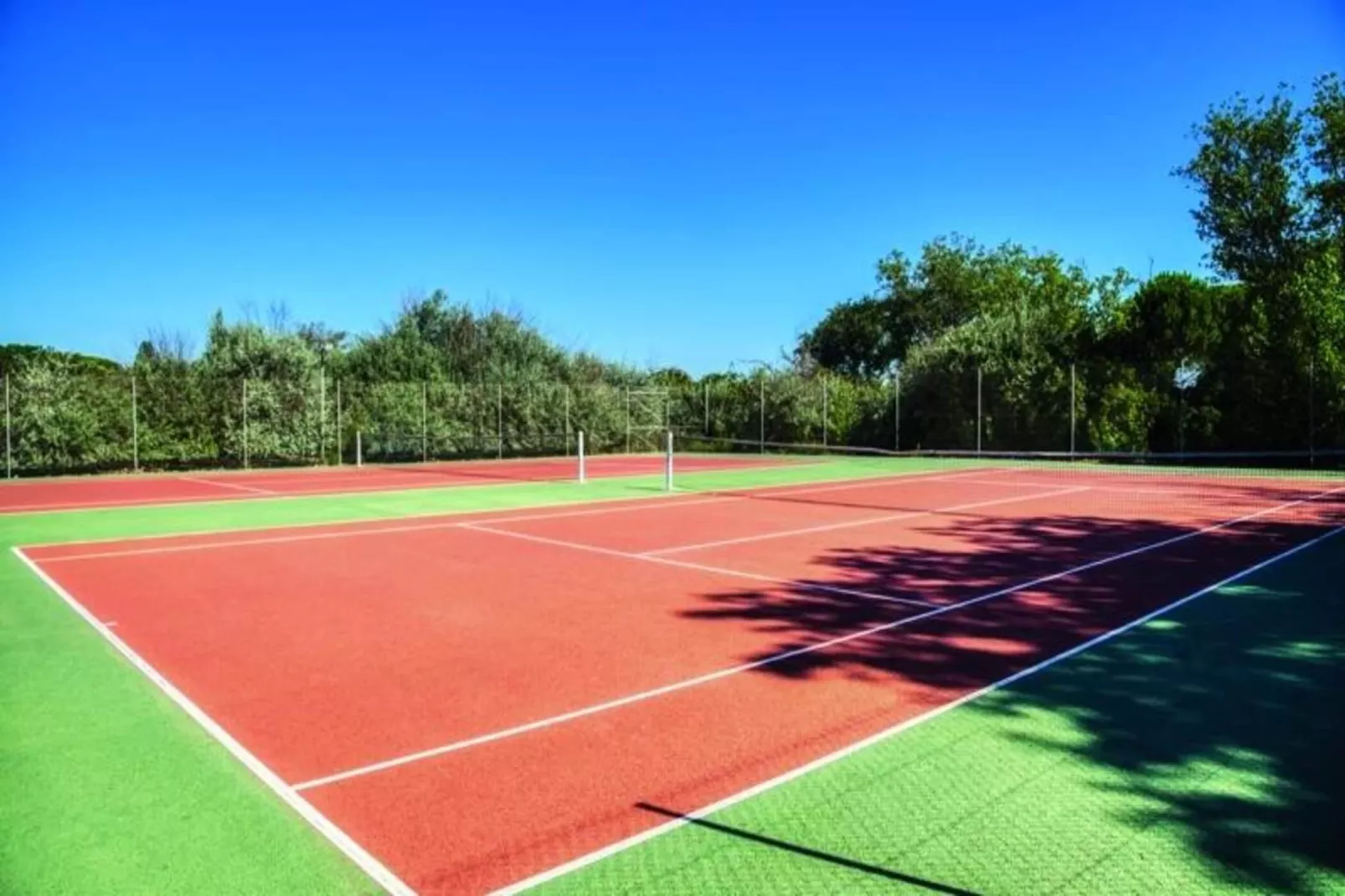 SOWELL Résidences Les Sablons***-Parkfaciliteiten