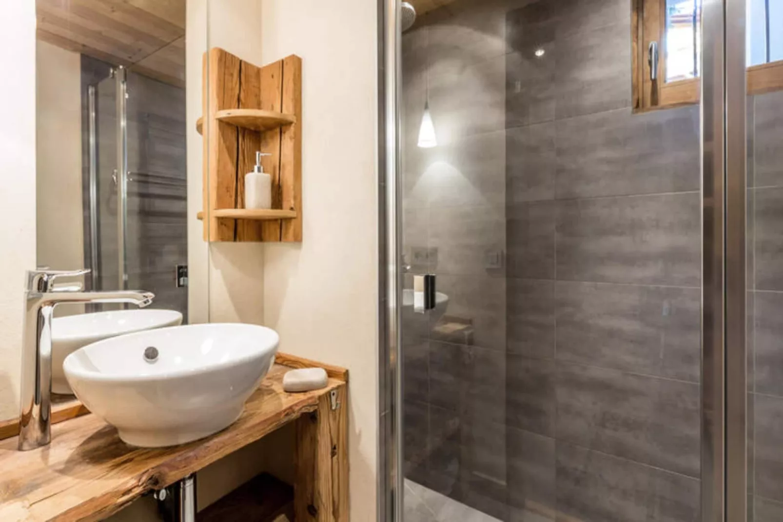 Résidence Pascal-Buitenkant zomer