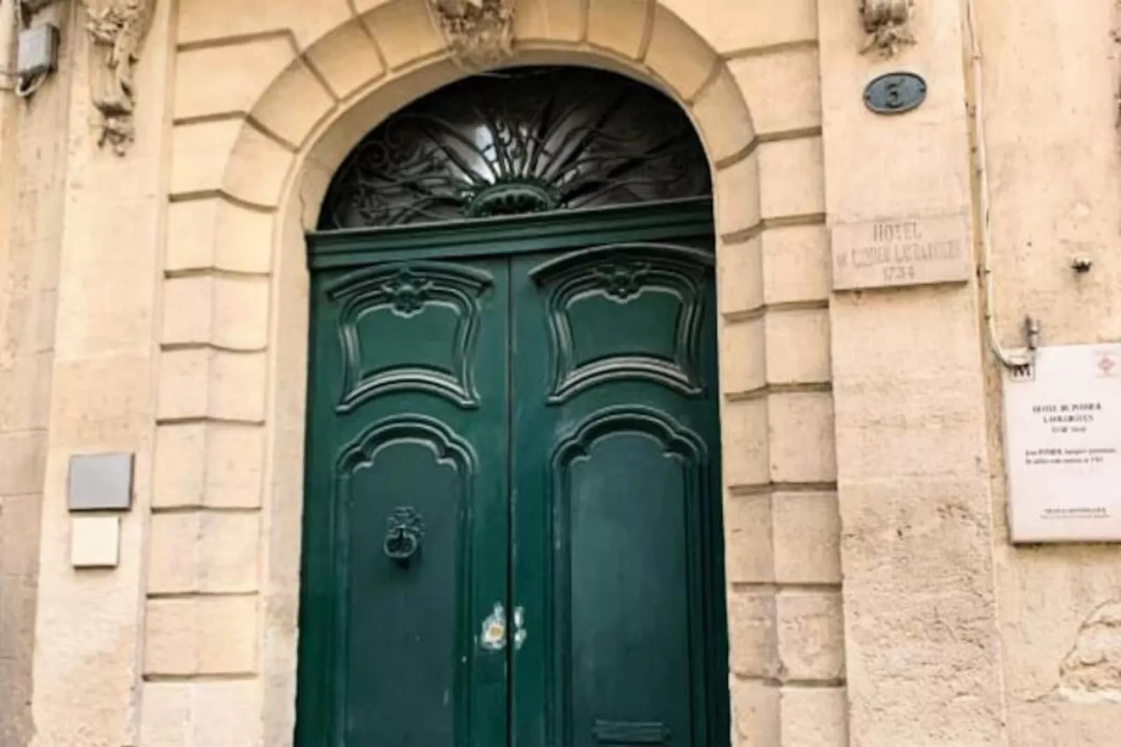 Les Toits De L'argenterie - Image-tags.