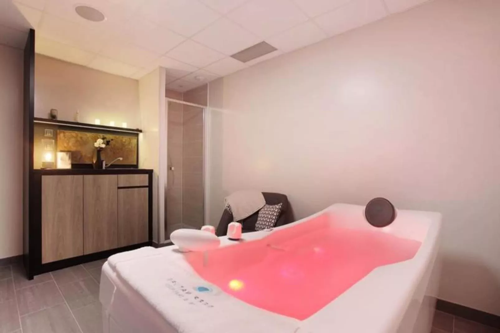 Résidence Prestige Odalys Mendi Alde****-Badkamer