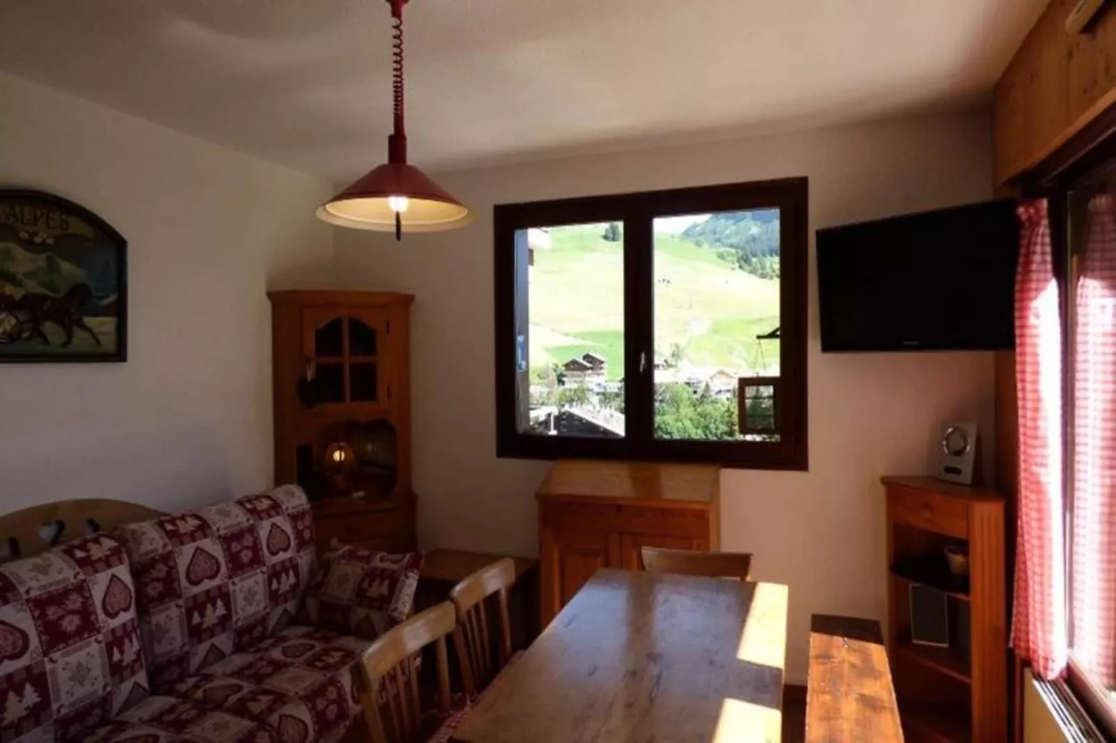 Résidence Chevrefeuille 3-Eetkamer