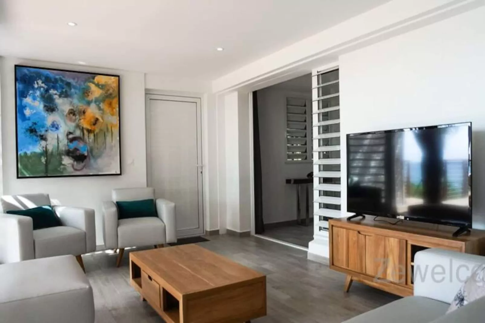 Villa Sea Side-Image-tags.