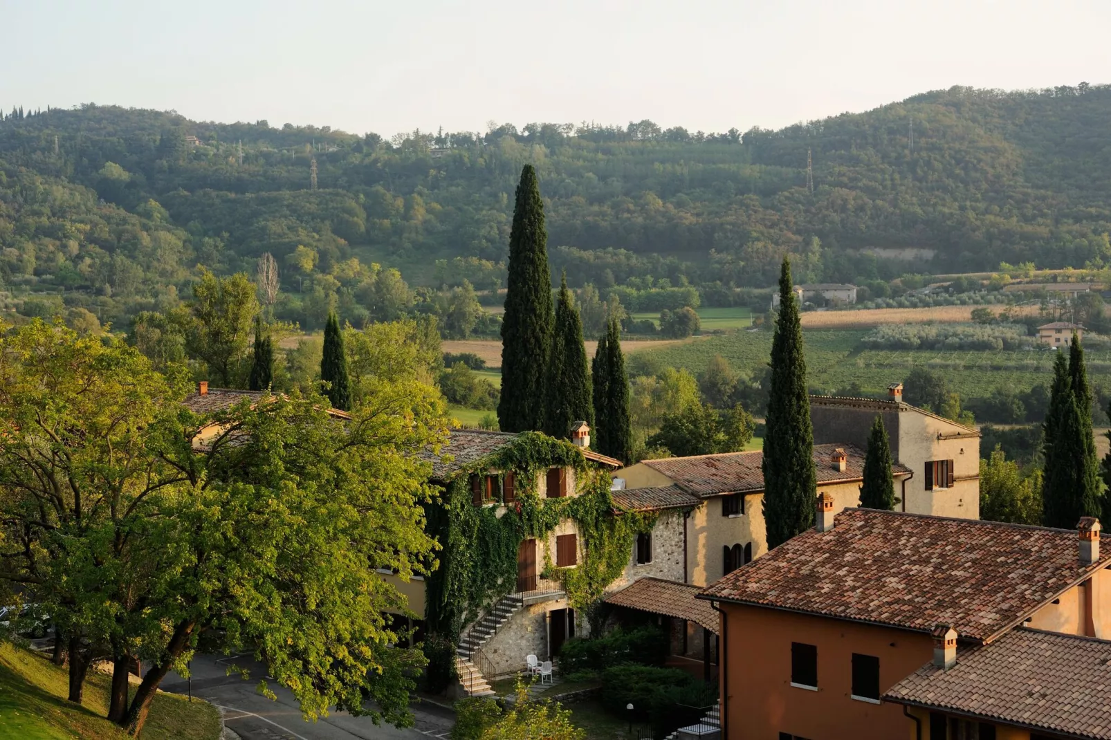 Apartments Poiano, Garda-bilo-Buitenkant zomer