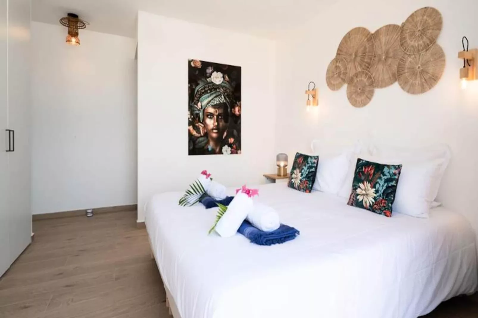 Villa Soleone-Image-tags.