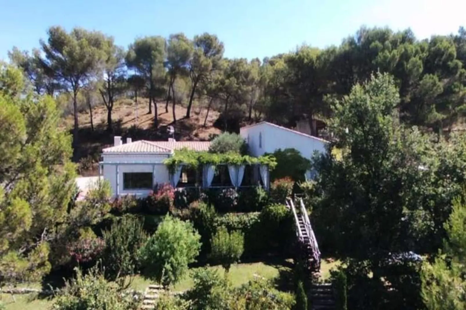 Superbe Villa Avec Vue, Entre Aix En Provence Et Luberon-Image-tags.