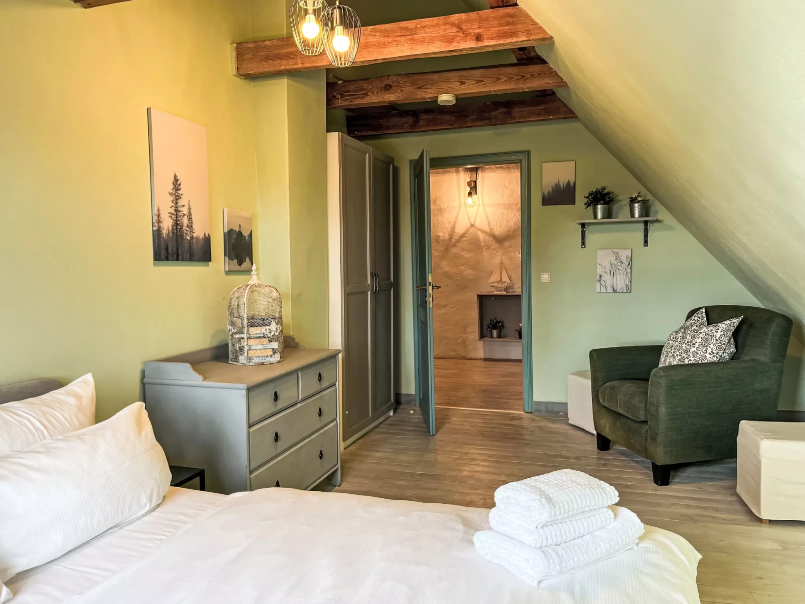 Reetgedecktes Ferienhaus Seelchen-Binnen