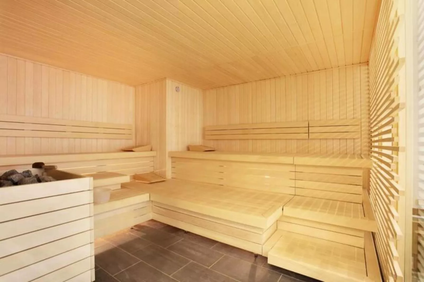 Résidence Prestige Odalys Mendi Alde****-Badkamer