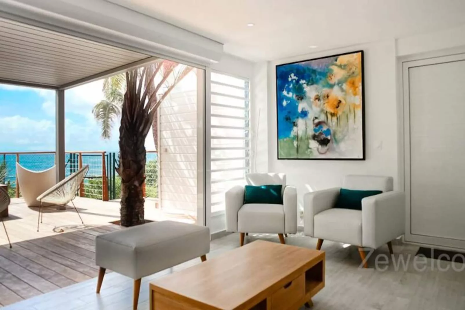 Villa Sea Side-Image-tags.