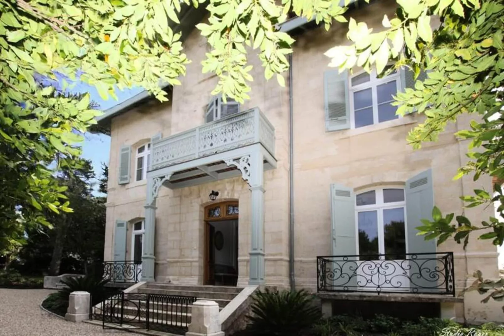 Villa Familiale R&eacute;nov&eacute;e &agrave; Arcachon &ndash; 6 Ch, 4 Sdb, Entre 8 &agrave; 10 Pers-Sfeer