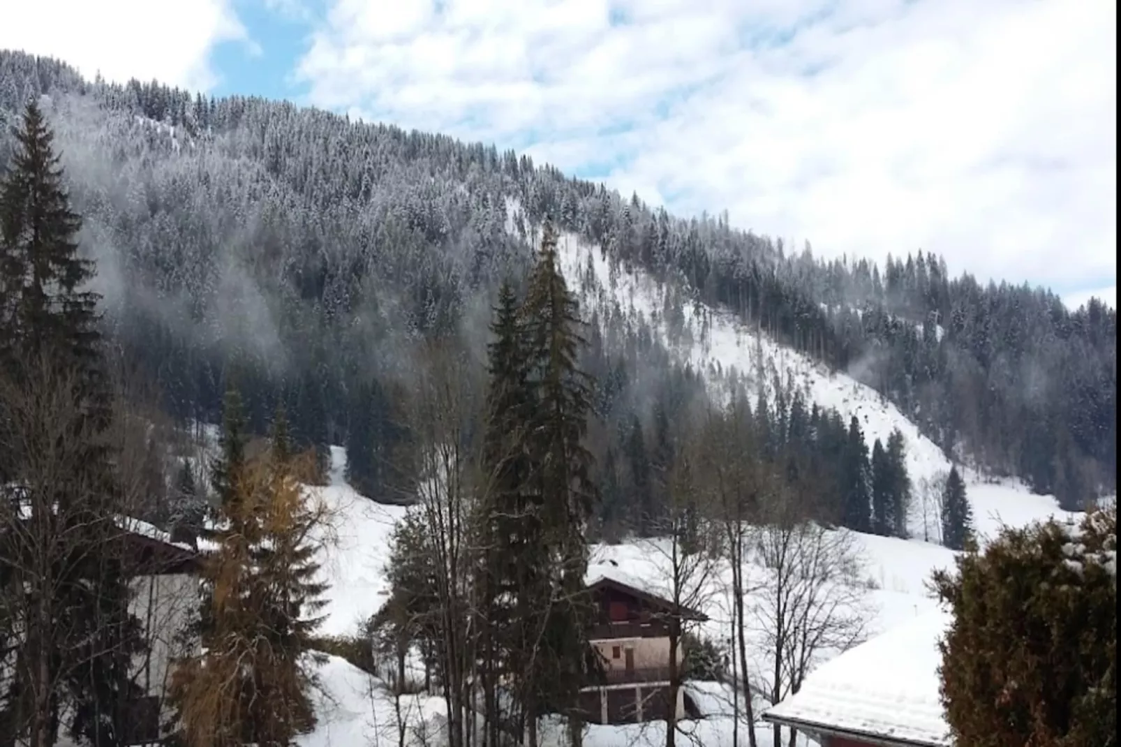 Résidence Domanial B-Buitenkant zomer