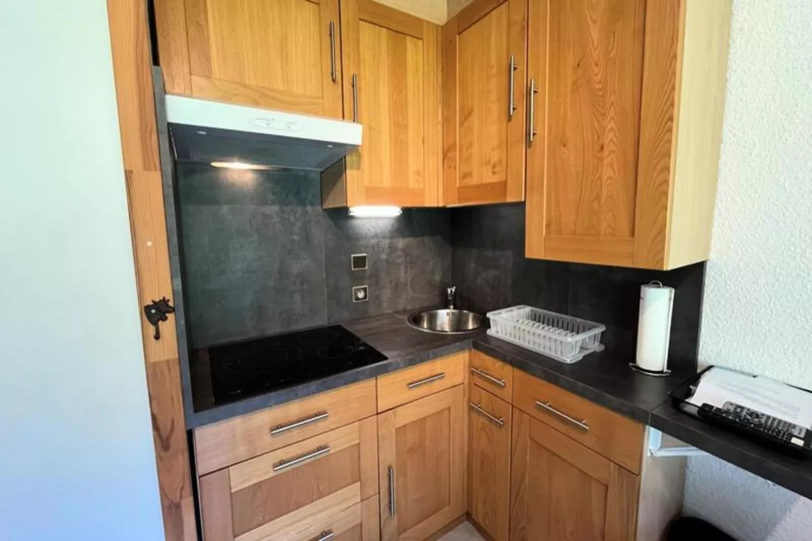 Résidence Le Perce-neige-Buitenkant zomer