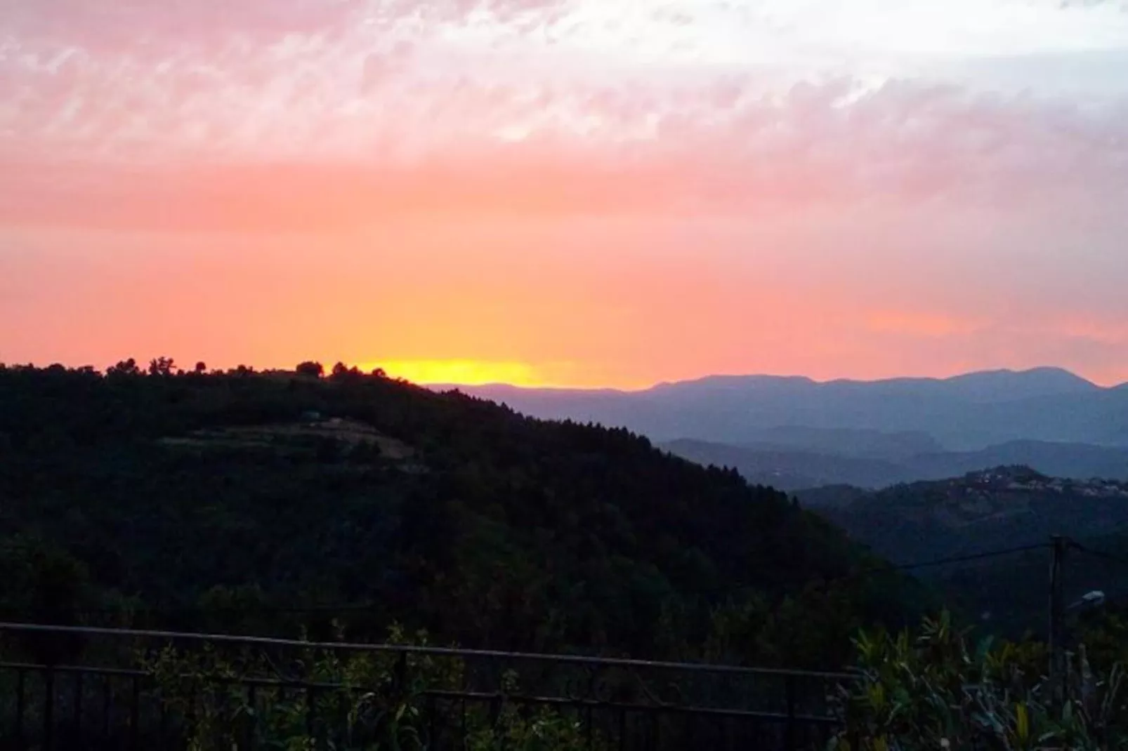 Villa De Campagne - 8 Pers - Vue Sur Les Mimosas-Image-tags.