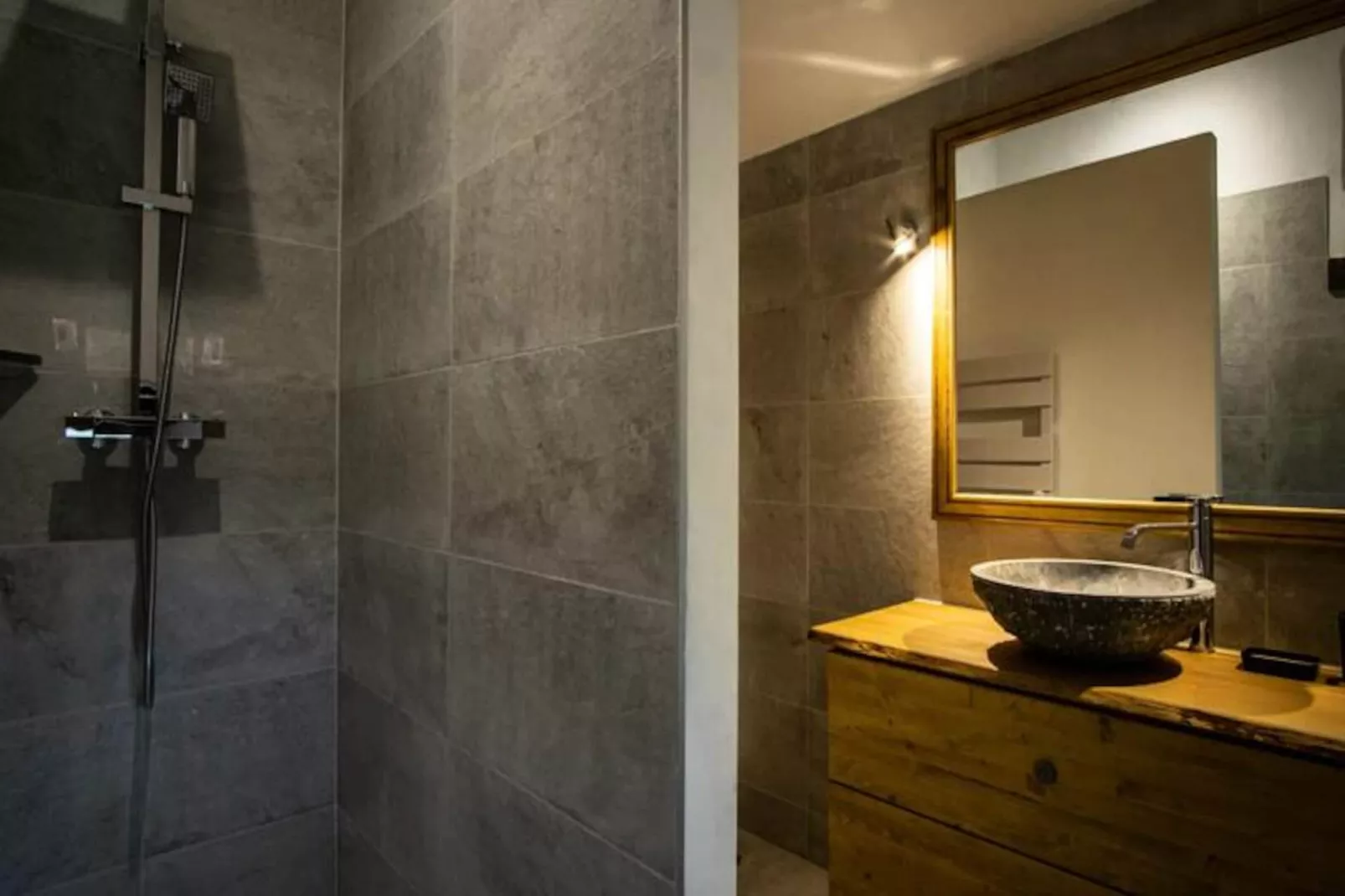 Mas Sylvie - Isle-sur-la-sorgue-Image-tags.