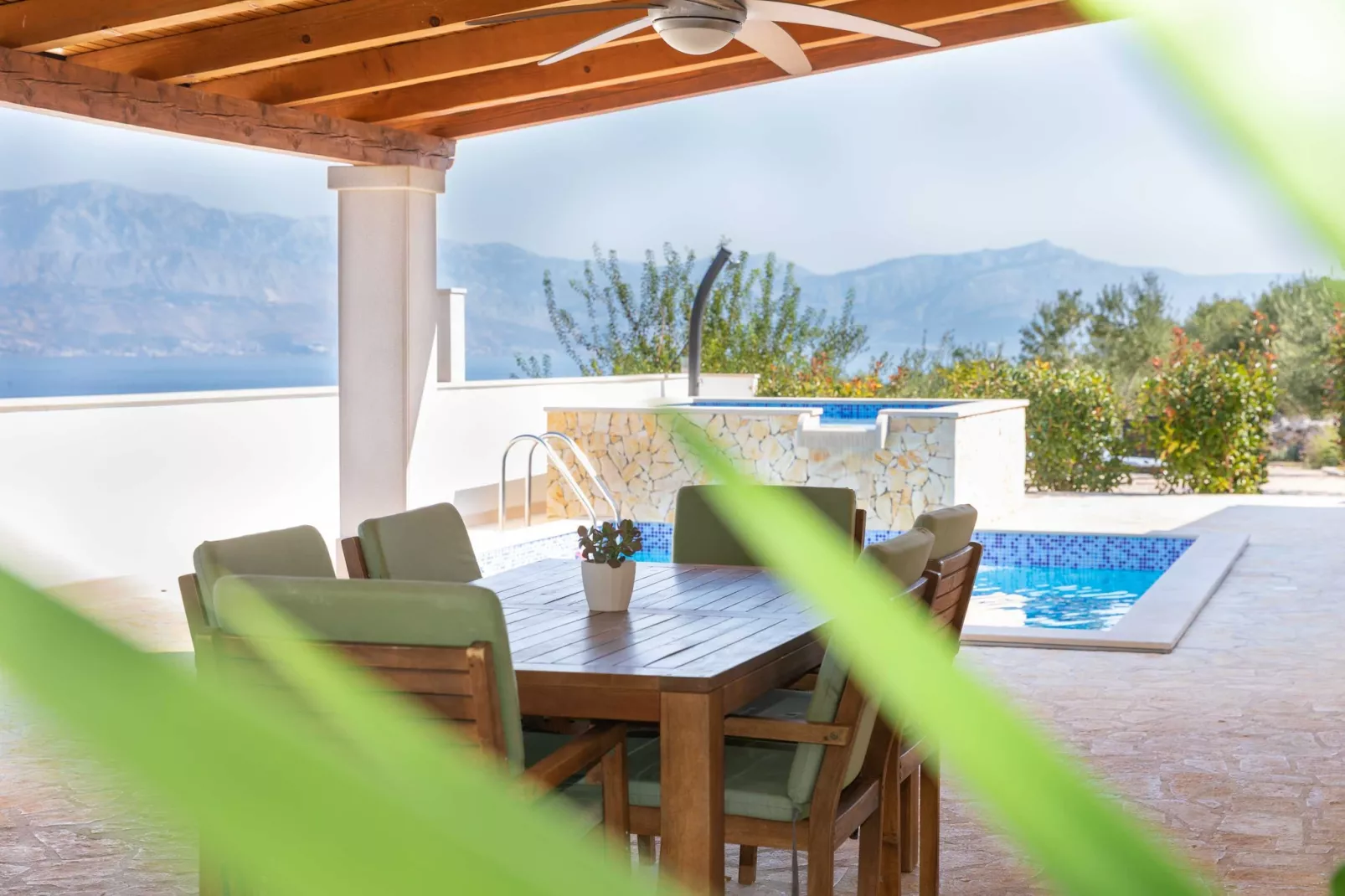 Villa Anabella - Four bedroom Villa with Swimming pool-Terras