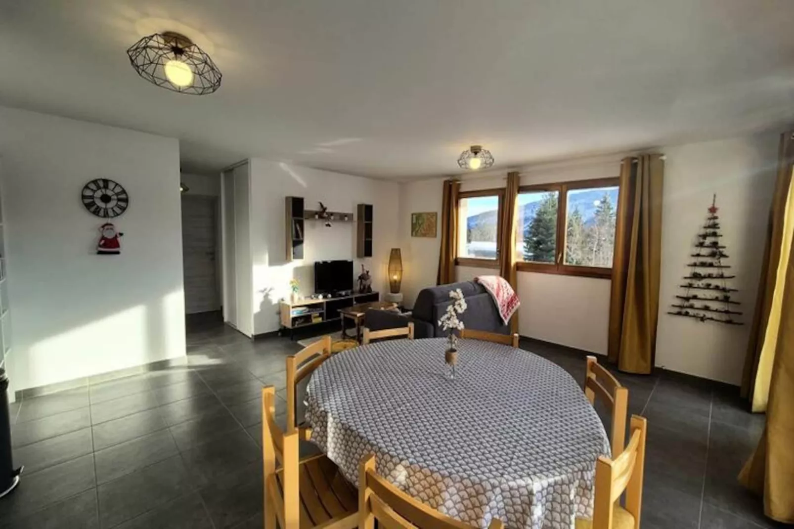 Spacieux Appartement Au Pied Des Pistes-Image-tags.