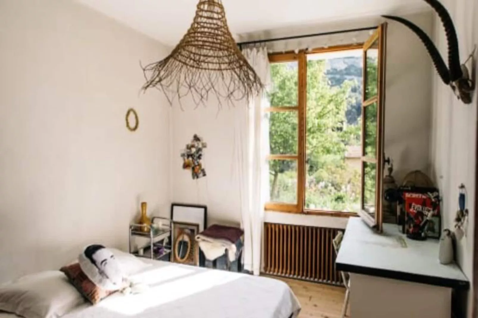 Perle Rare Avec Vues Panoramiques-Image-tags.