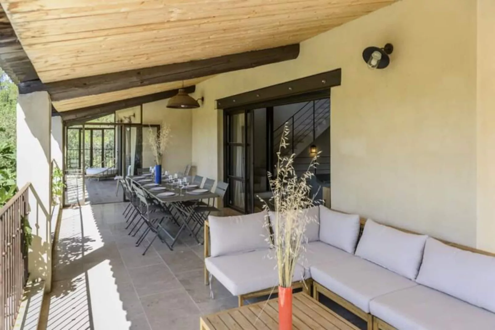 Les Gardis, Votre Refuge Id&eacute;al En Provence.-Image-tags.