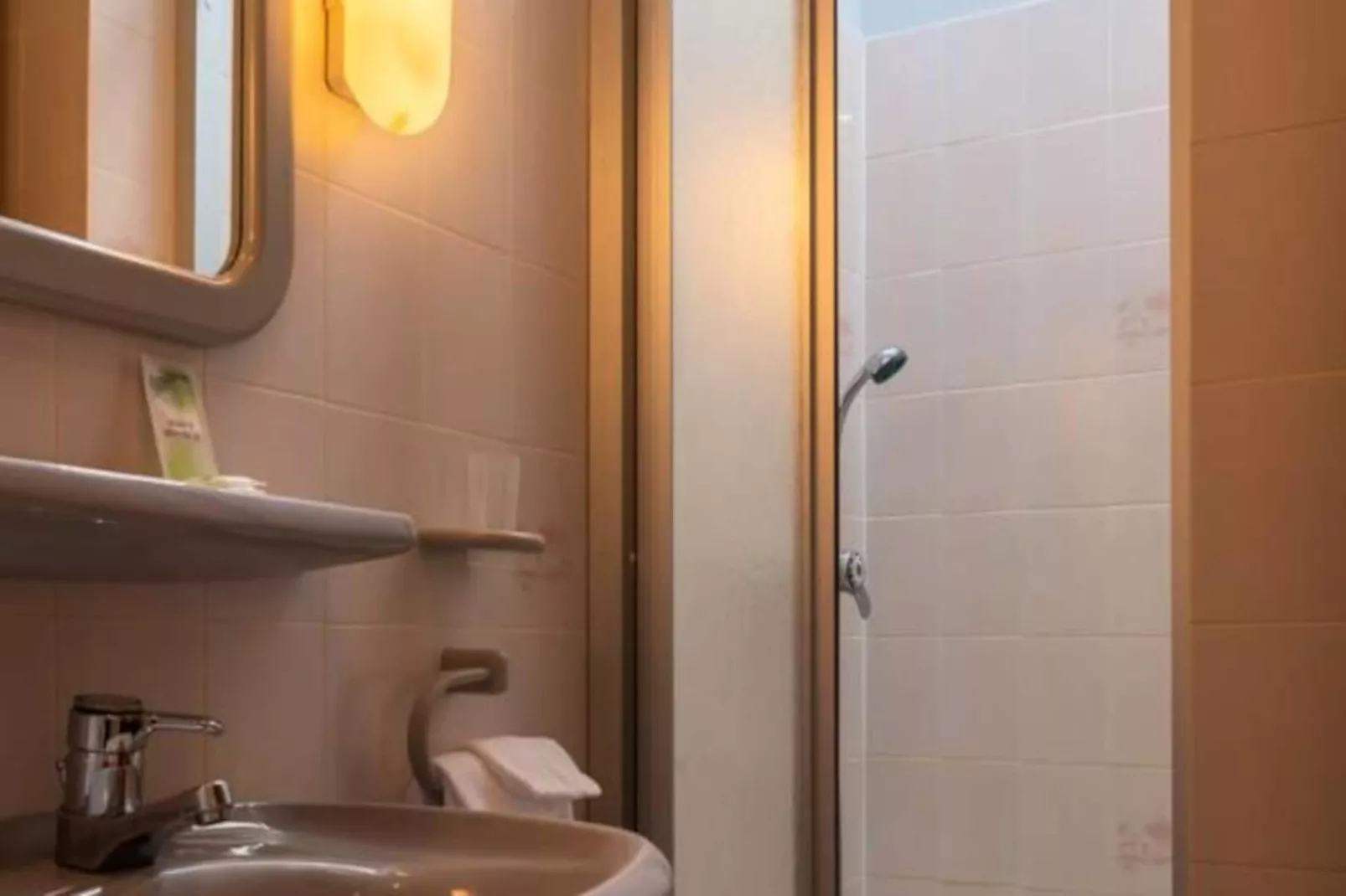 Gîte de France Bon aubrac pour 12 personnes 2 épis-Image-tags.