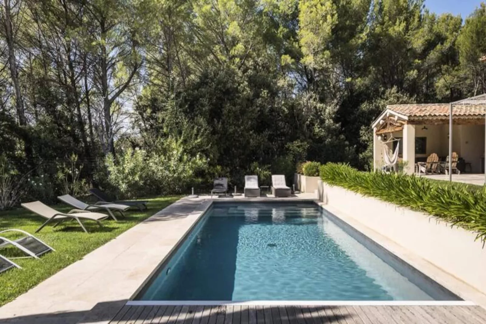 Bastide Blanche : Votre &eacute;vasion En Provence-Image-tags.