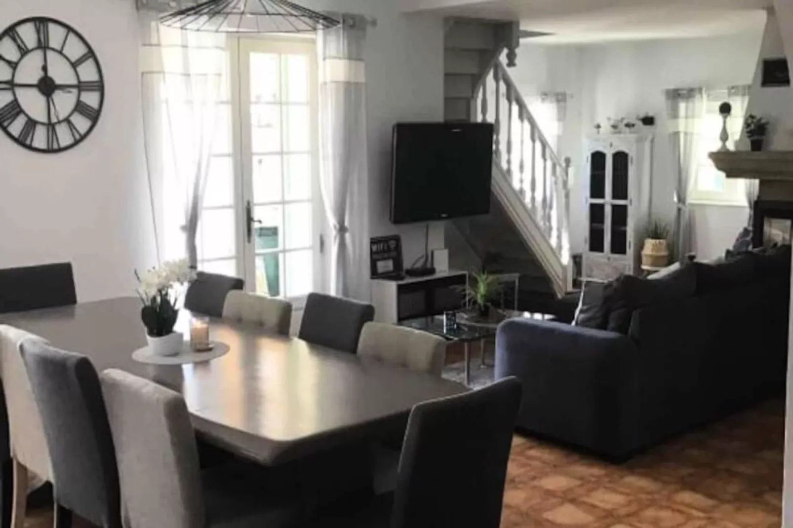 84a - "mas D'elise", Magnifique Villa Avec Piscine Au C&oelig;ur Du Luberon-Image-tags.