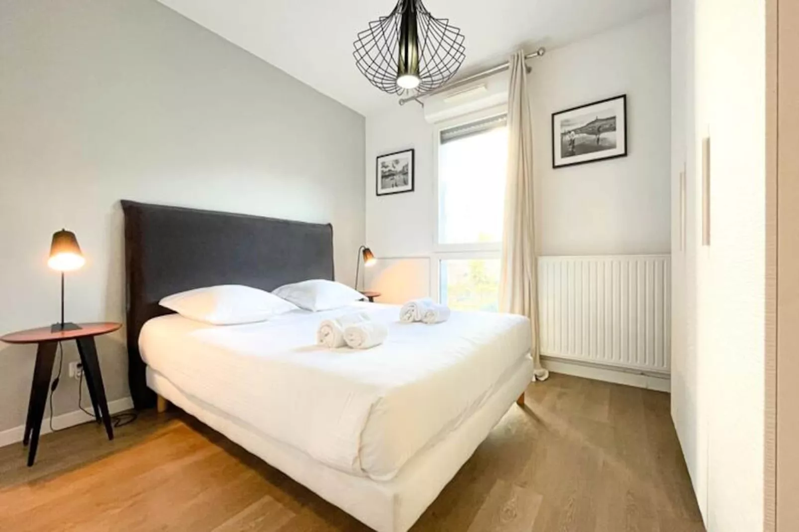 Appartement Rayonnant Et Moderne Tr&egrave;s Bien Situ&eacute;, Proche De La Cit&eacute; Du Vin-Image-tags.