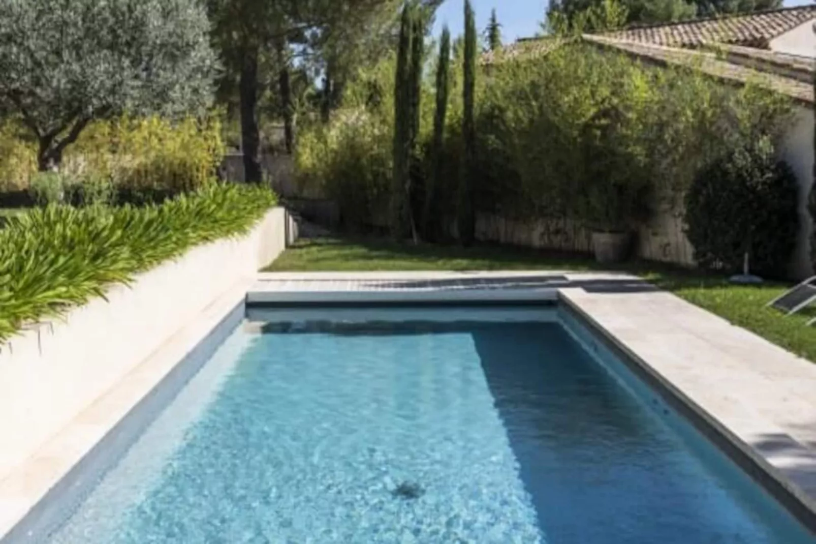 Bastide Blanche : Votre &eacute;vasion En Provence-Image-tags.