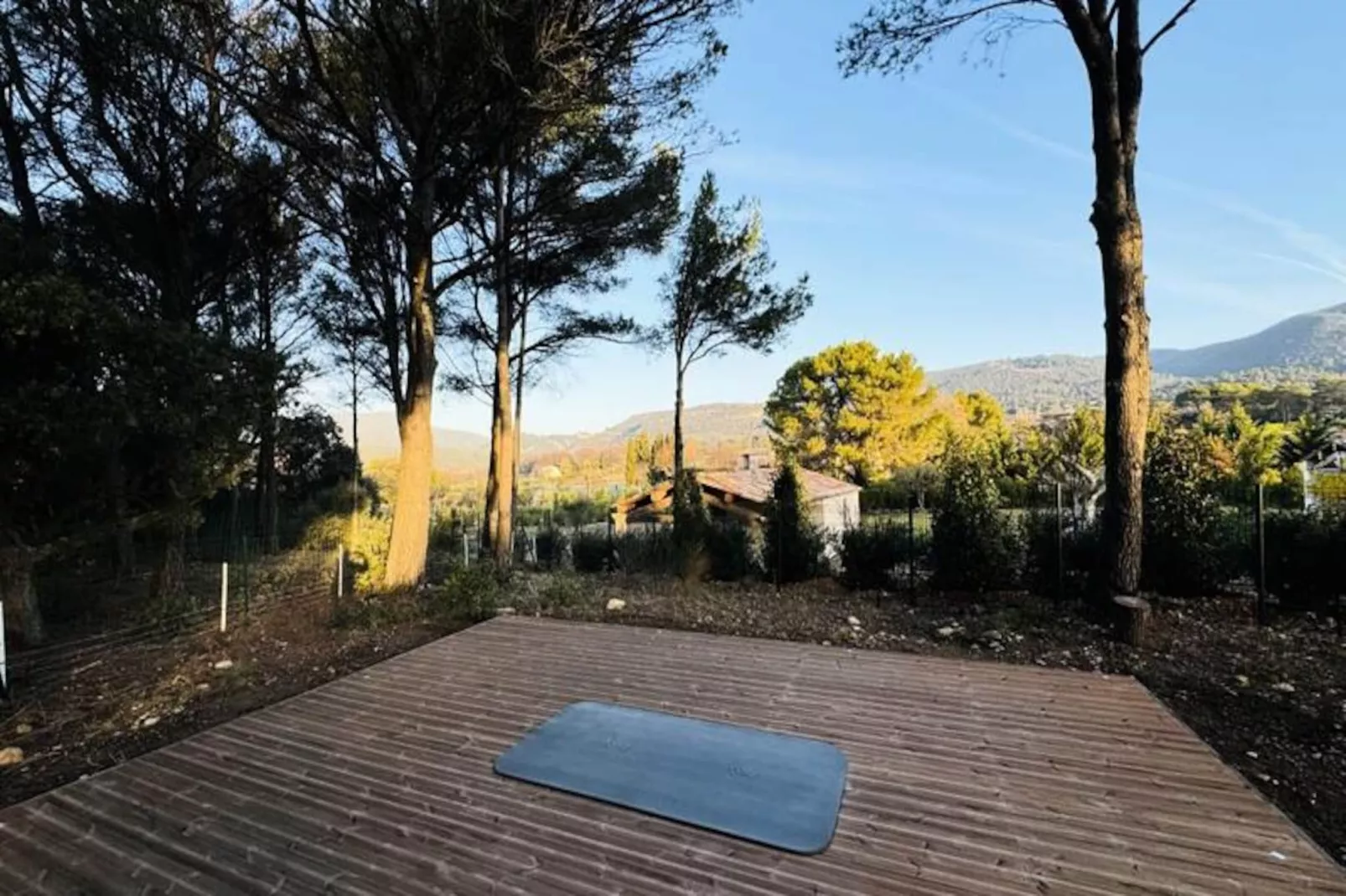 Bastide Blanche : Votre &eacute;vasion En Provence-Image-tags.