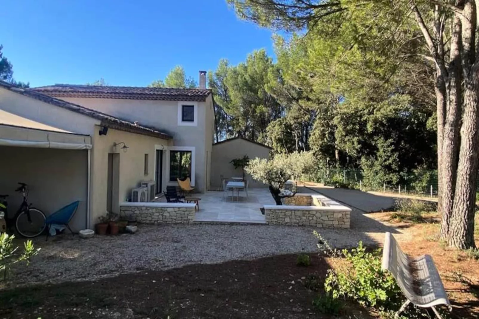 Bastide Blanche : Votre &eacute;vasion En Provence-Image-tags.