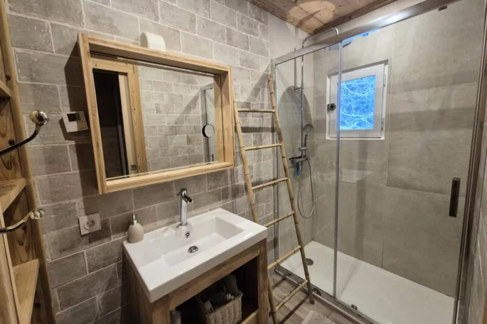 Chalet Au Revard , Au Calme 12 Pers.***-Image-tags.