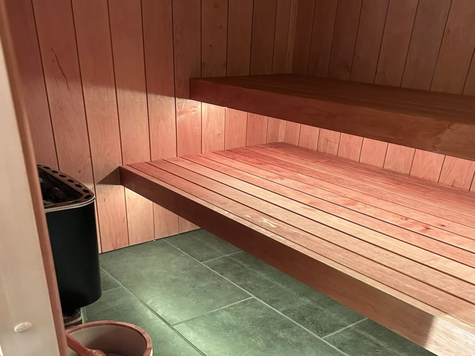 "Tora" - 3km from the sea