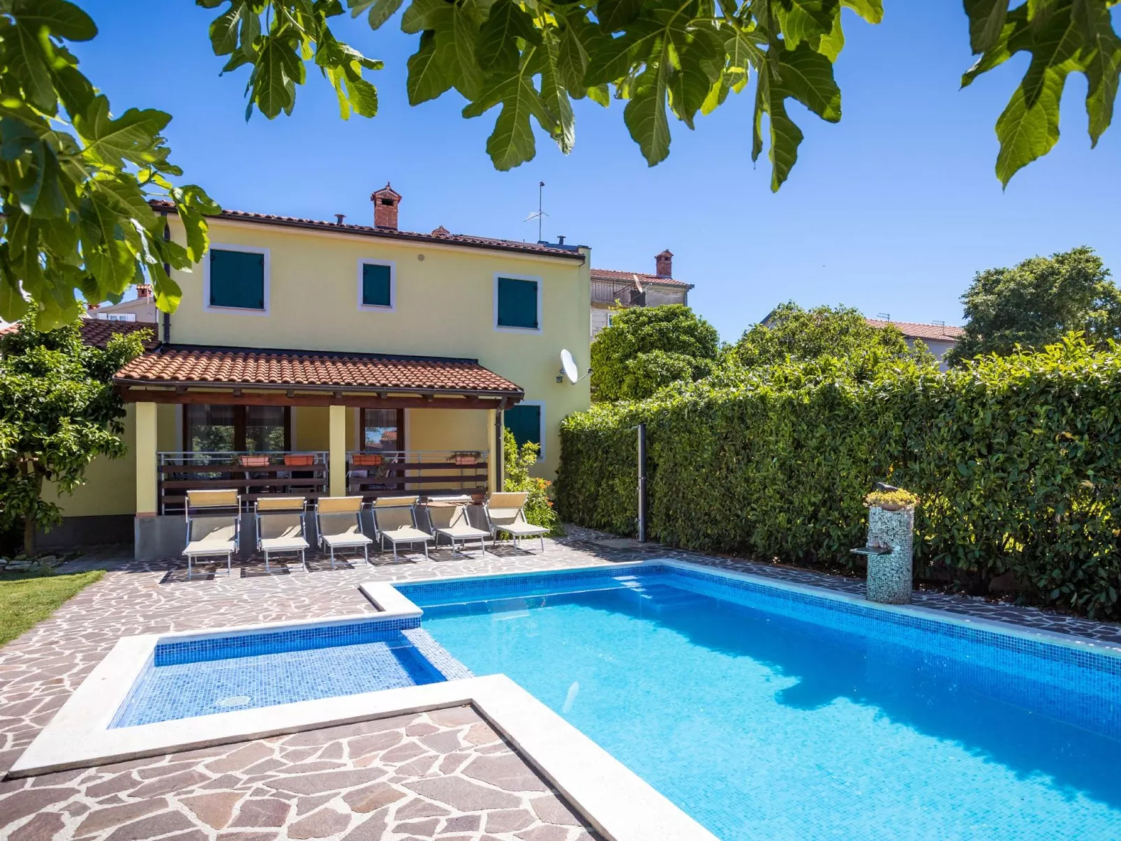 Ferienvilla "Vanja" mit privatem Pool