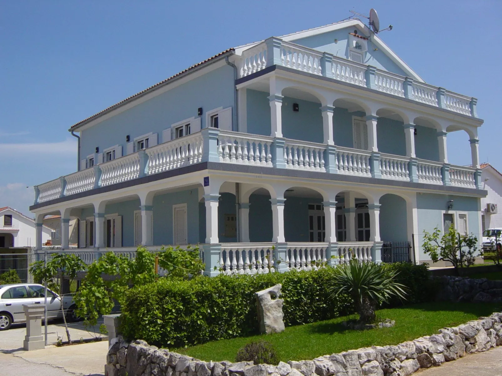 Schöne, geräumige Wohnung in der ersten Etage