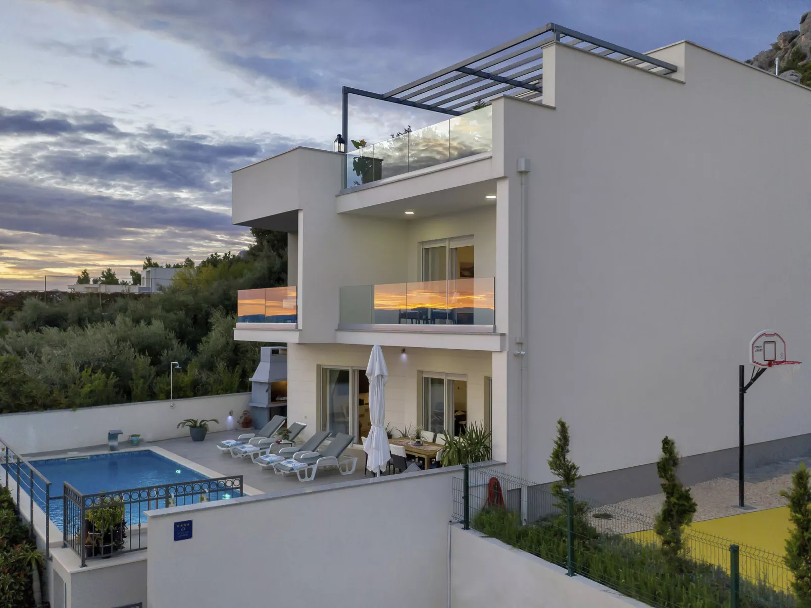 Villa inmitten der Natur in ruhiger Lage