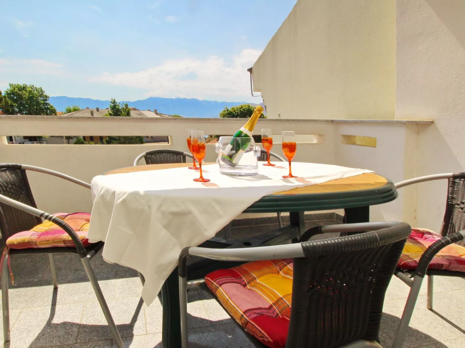 Charmante Ferienwohnung in Baška mit Eigenem Balkon