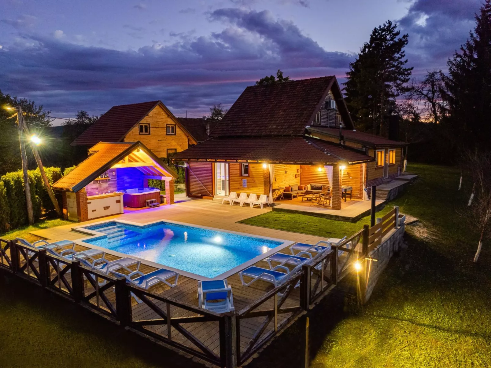 Mala vila Rebeka -großer SwimmingPool