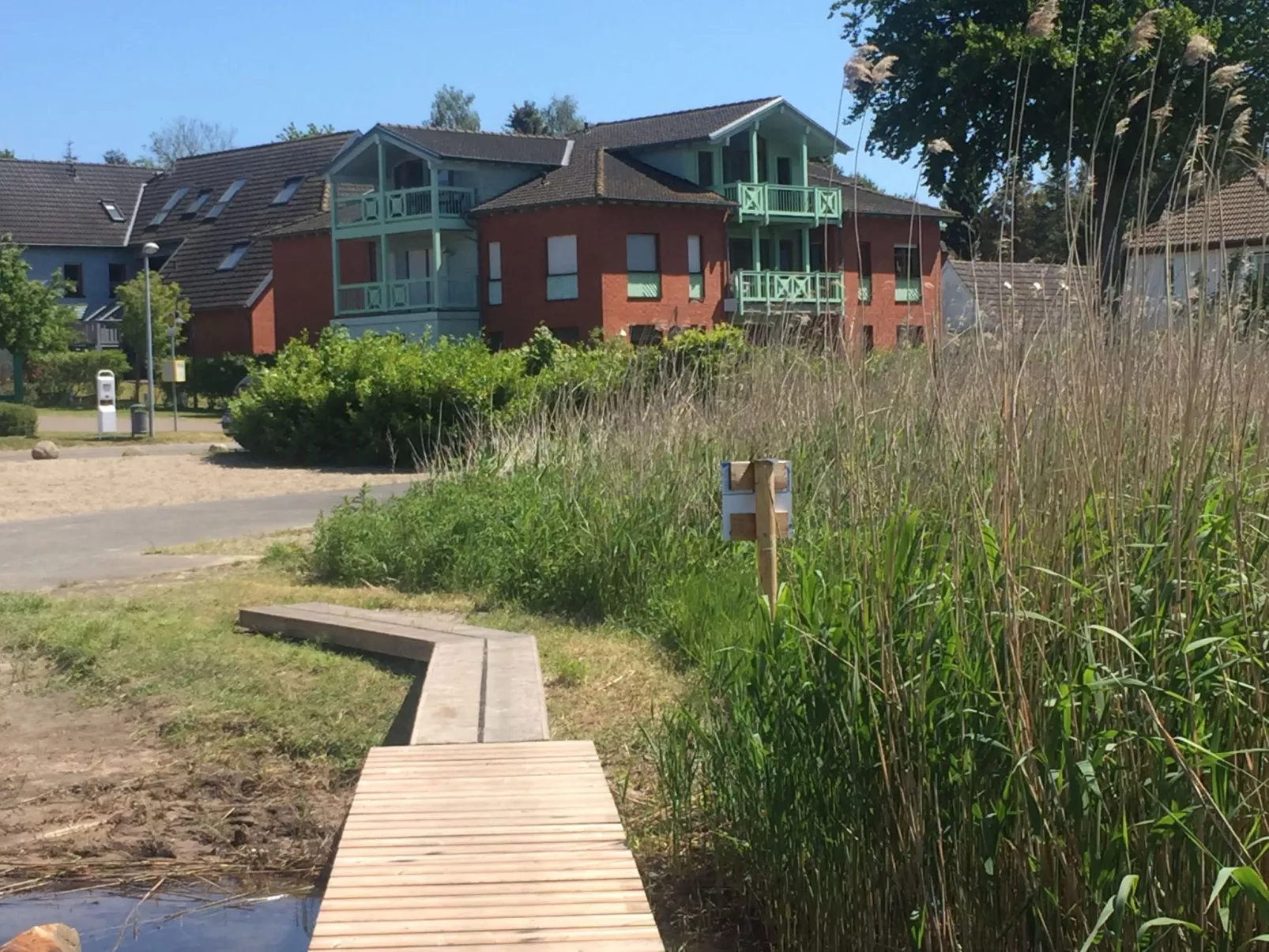 Schöne Wohnung mit Seeblick und drei Balkonen