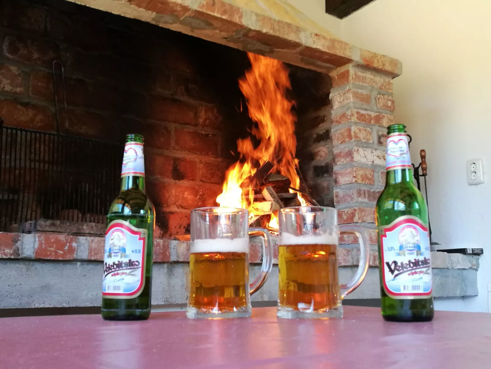 Mit Garten, Grill und Terrasse