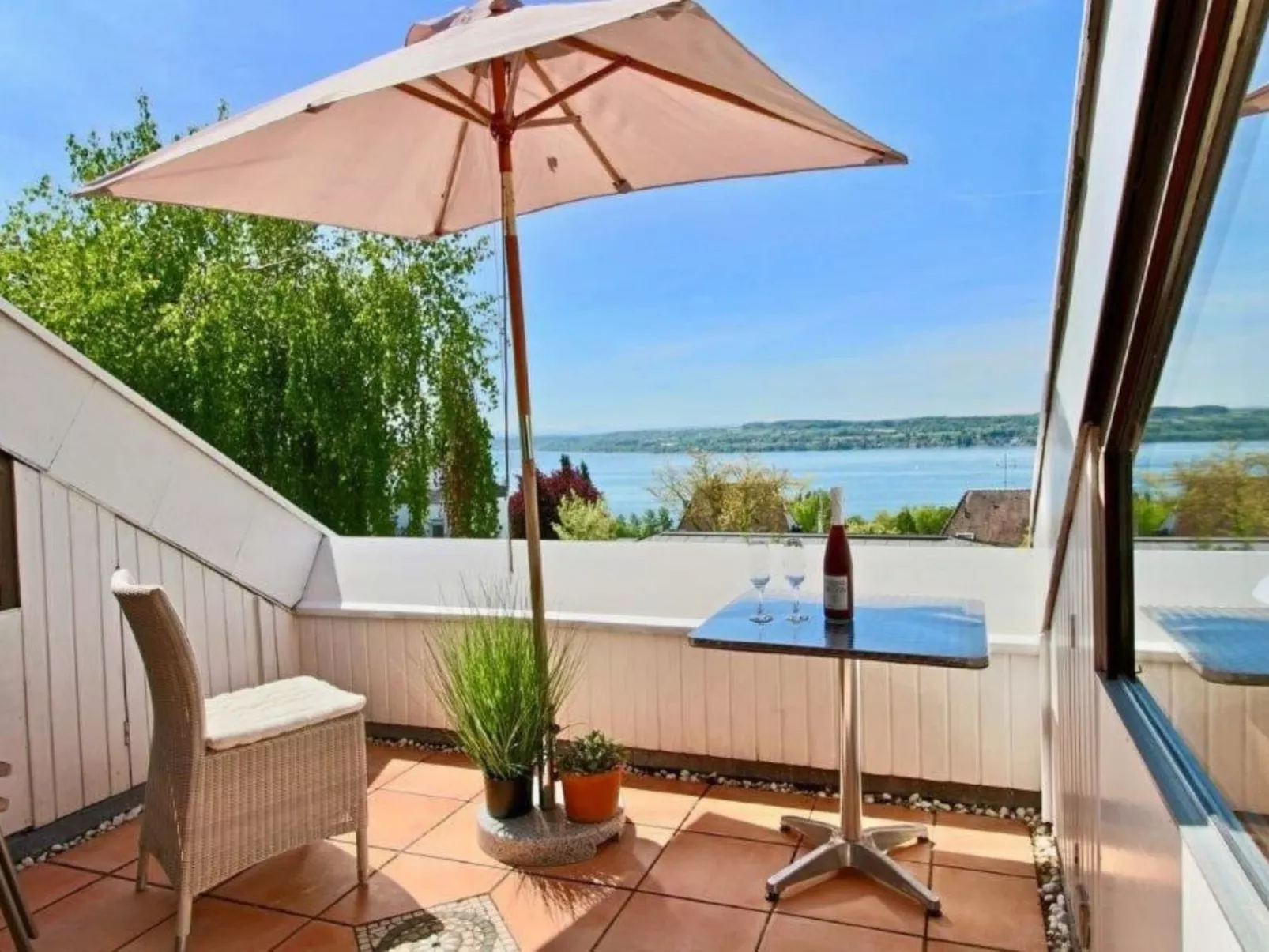 3-Zimmer-Fewo mit herrlichem Seeblick