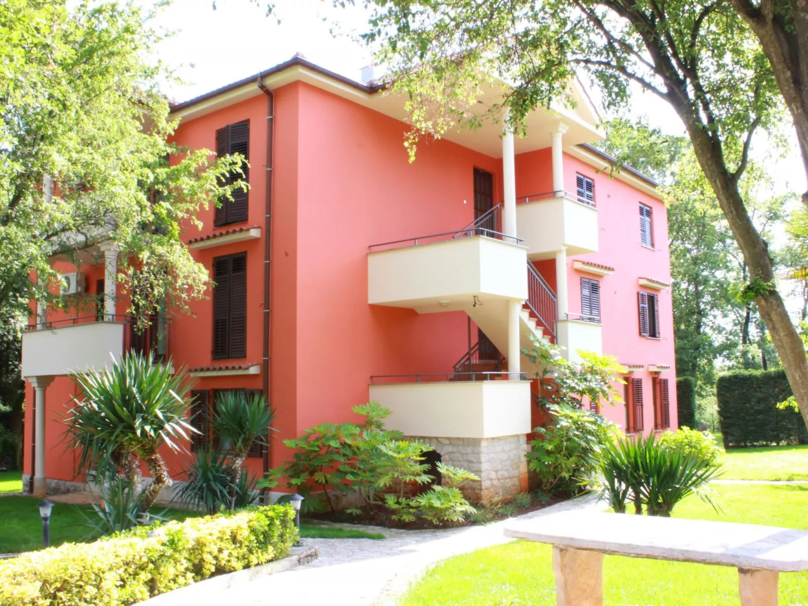 "Plavo More" mit Terrasse