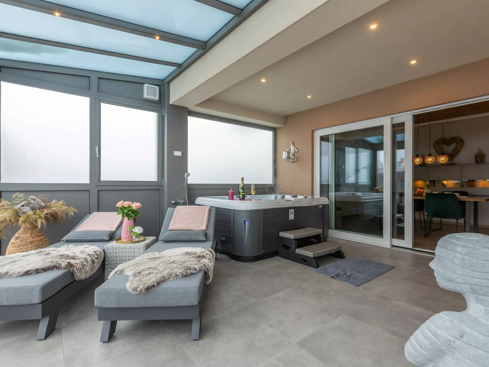 Elegante Ferienwohnung in Hollnich mit Garten