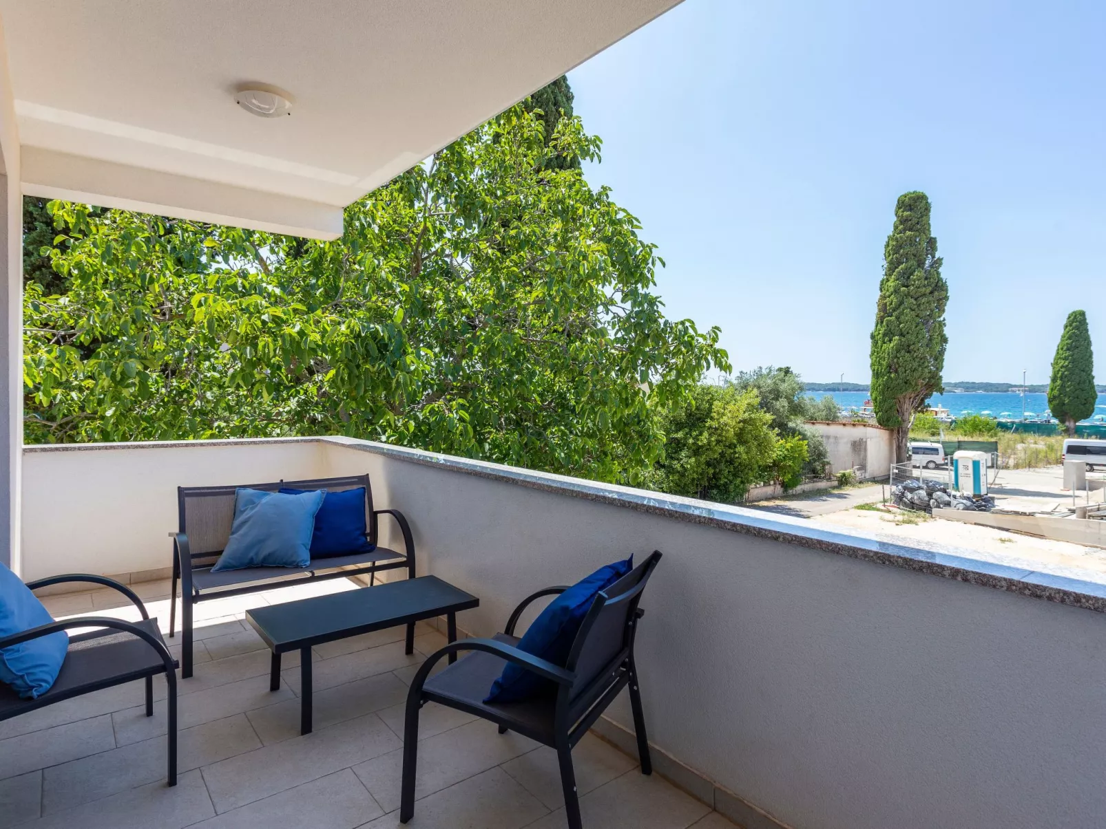 Modernes Ferienhaus in Strandnähe