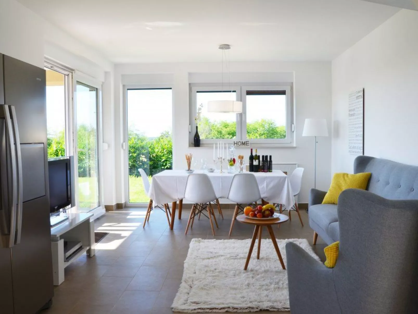 Mit Blick auf das Wasser