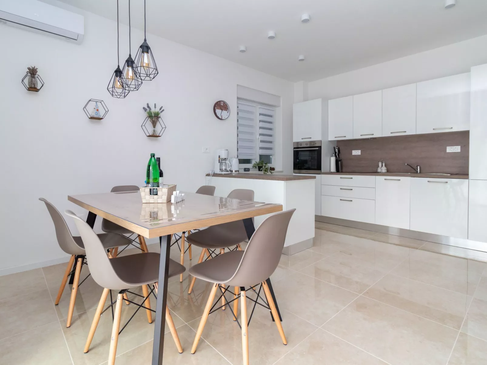 Wohnung Vita Mare mit Pool - Agentur TA Leut