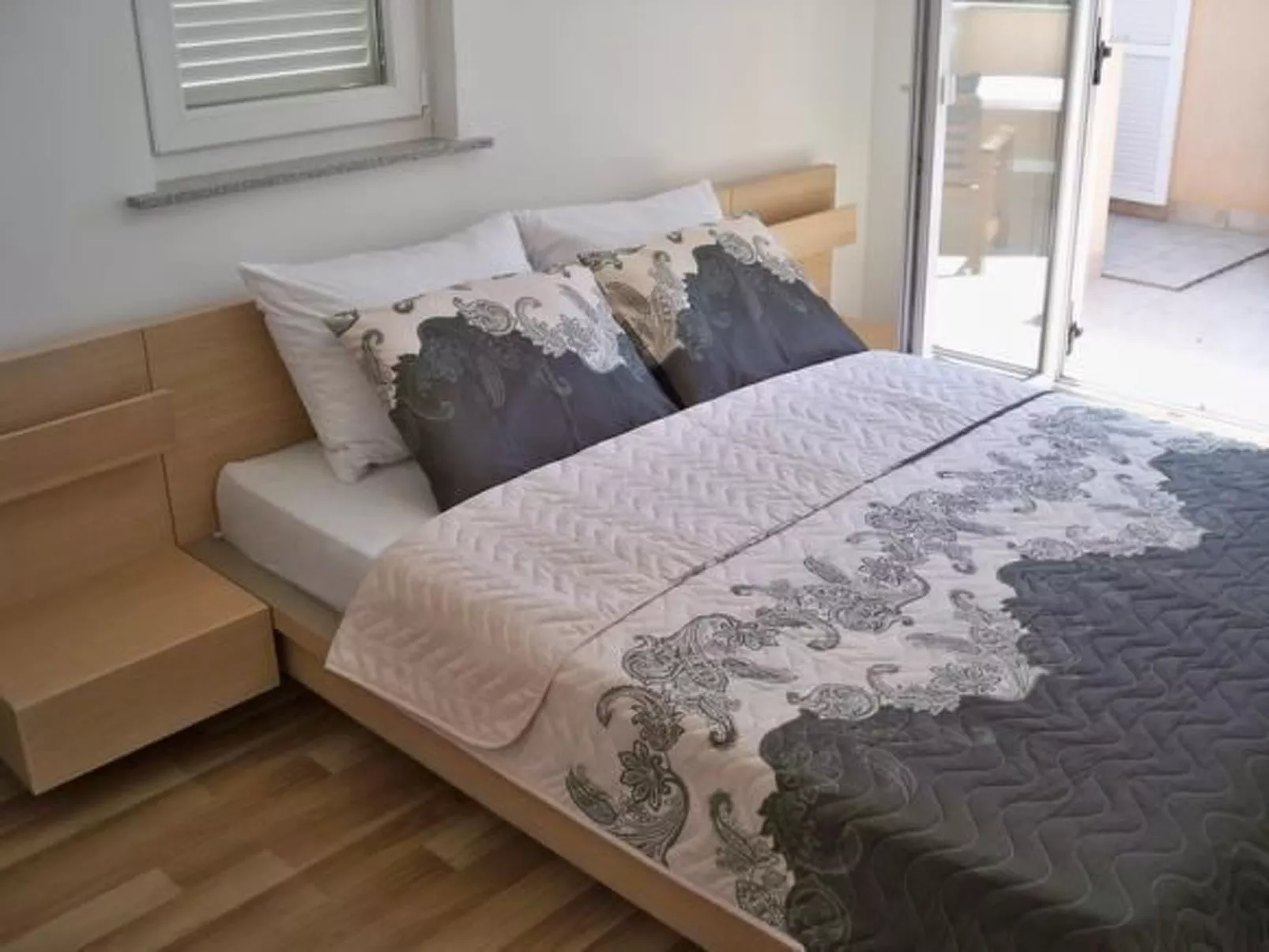 Wohnung mit Blick auf das Wasser