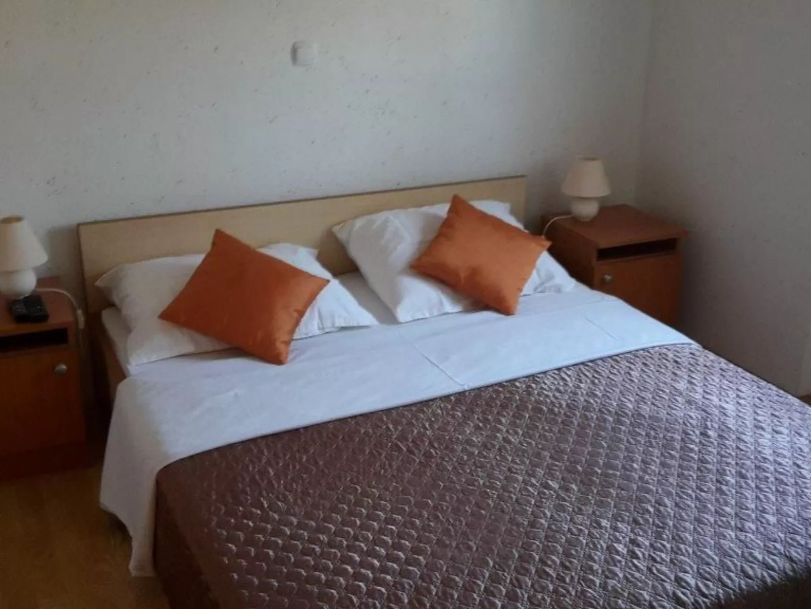 Für vier Personen mit Terrasse