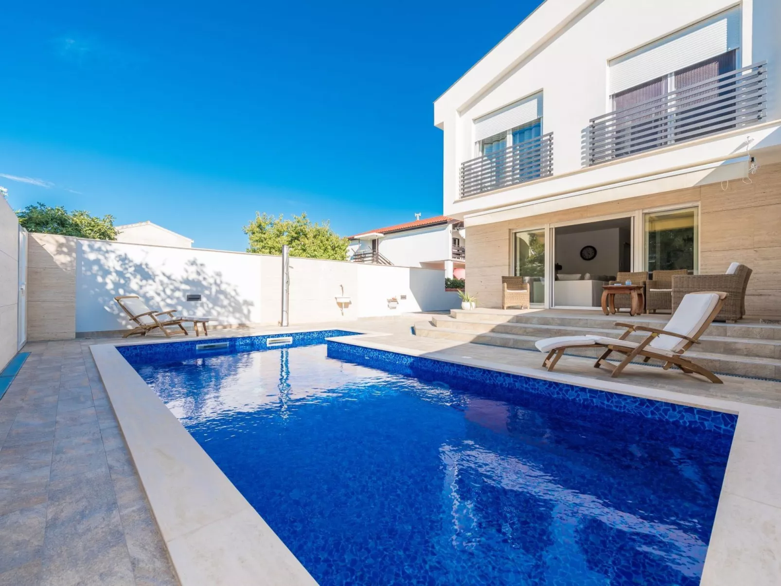 Villa Ema - beheizter Salzwasserpool, Fitnessraum und Sauna